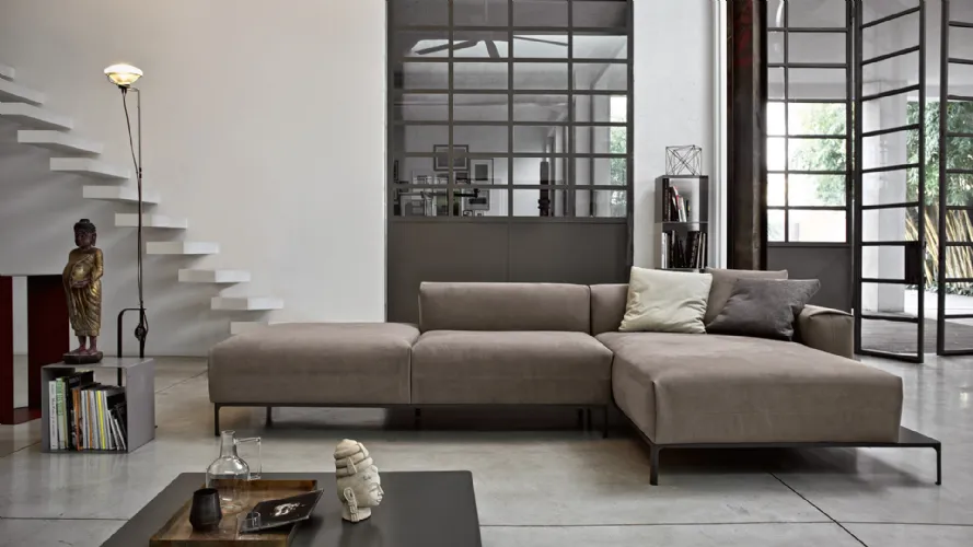 divano stile industrial Spencer