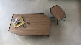 tavolino di design in legno e metallo kirk